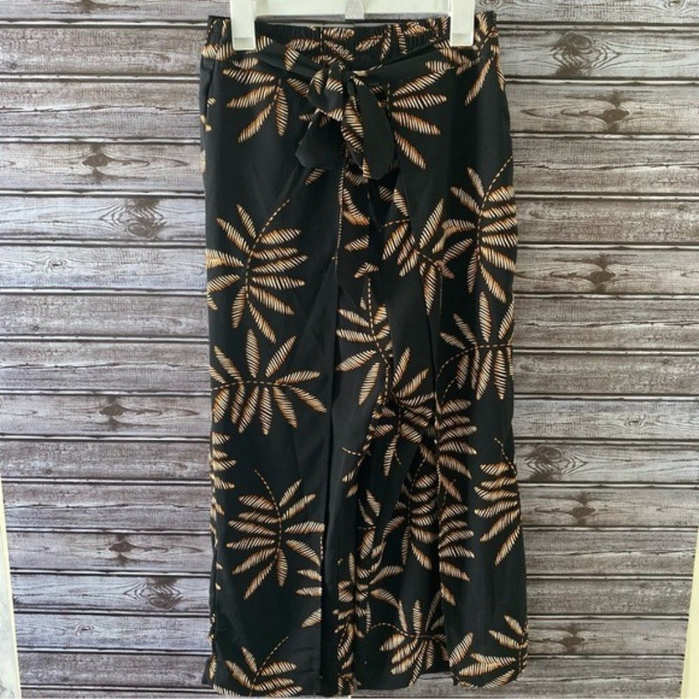 A New Day Cropped Tropical‎ Leaf Print Pants Size XL
